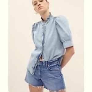 Gap denim shirt with ruffle detail down the front. Size xs. NWOT! Never worn!